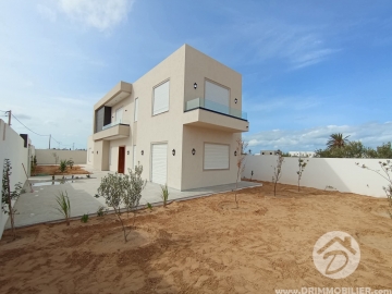 V743 -                            بيع
                           VIP Villa Djerba