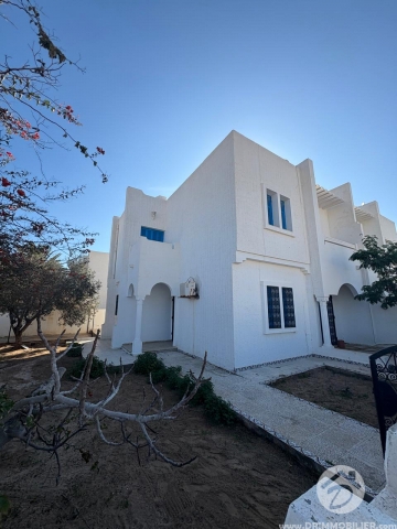V747 -                            بيع
                           Villa Djerba