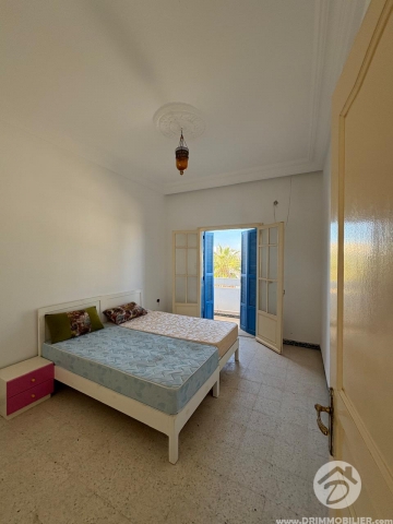 V747 -                            بيع
                           Villa Djerba