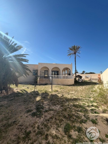 V749 -                            Sale
                           Villa Meublé Djerba