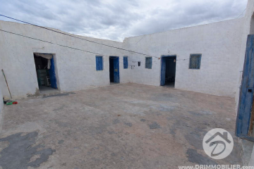 V757 -                            Koupit
                           Houch Djerbien Djerba