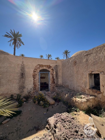 V765 -                            Vente
                           Houch Djerbien Djerba