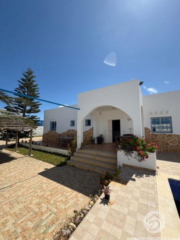  V774 -  Sale  Villa with pool Djerba