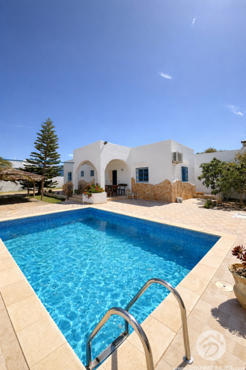 V774 -                            Sale
                           Villa avec piscine Djerba