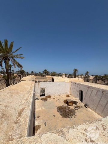 V790 -                            Vente
                           Houch Djerbien Djerba