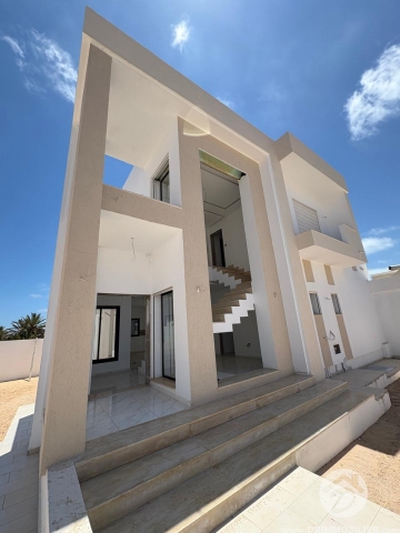 V792 -                            Koupit
                           Villa avec piscine Djerba